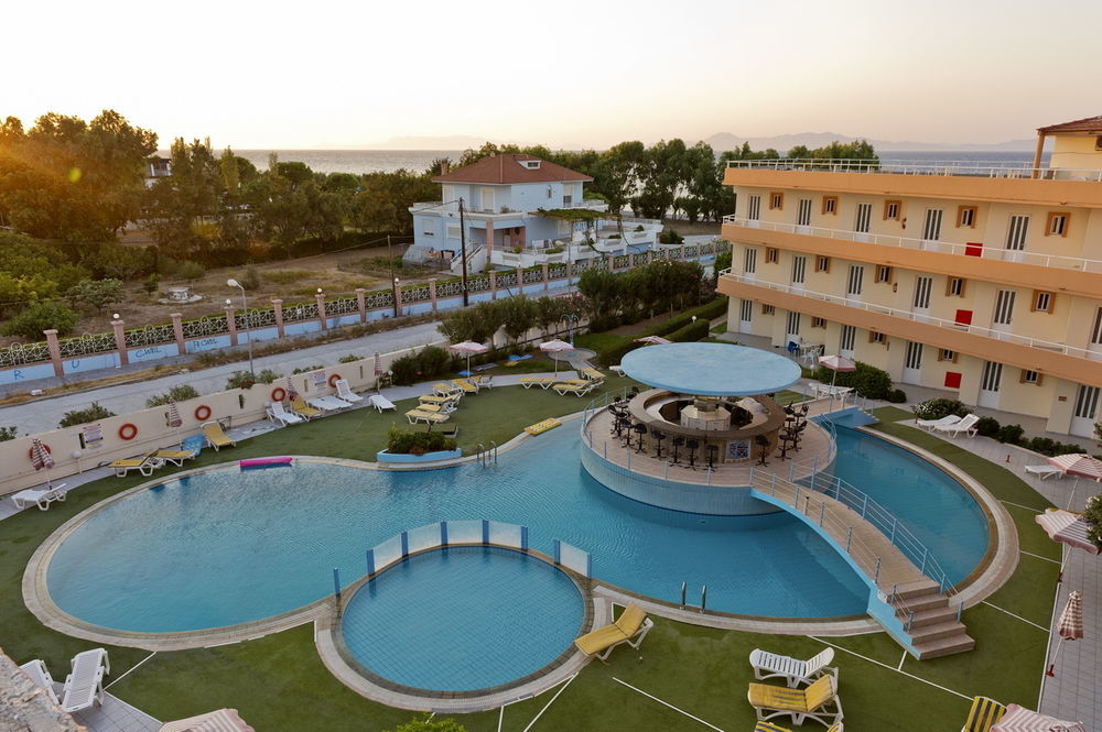 Bayside Hotel Katsaras Kremastí Exterior foto